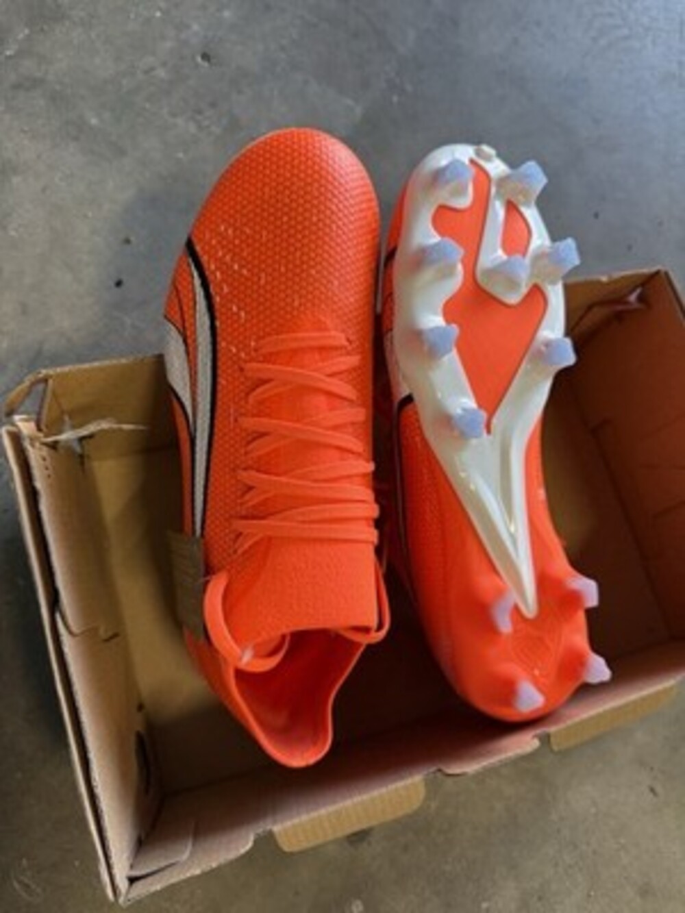 PUMA Ultra Match FG/AG Women's Size 7 Orange Soccer Cleats